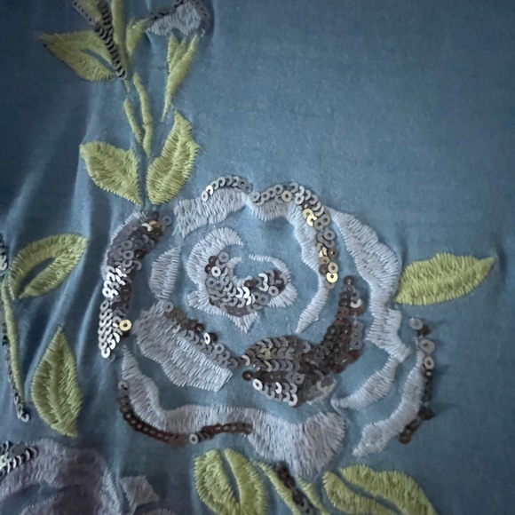 INC International Concepts Embroidered White Roses Top Size Small Petite - Picture 2 of 4